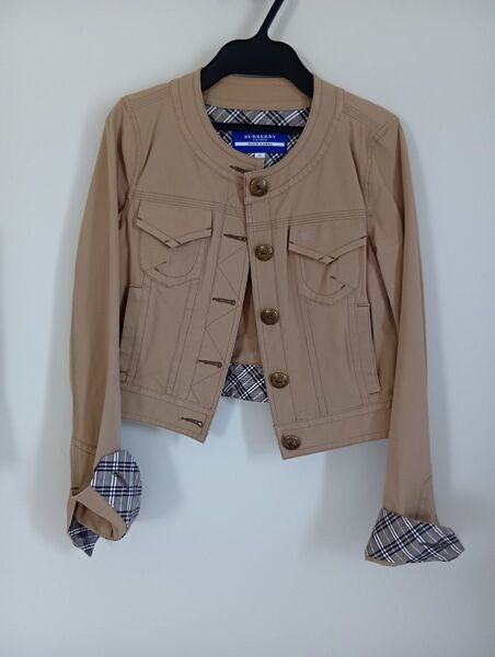 本日限定 最終値下げ 希少 バーバリーブルーレーベル ノーカラージャケット ブラウン 36