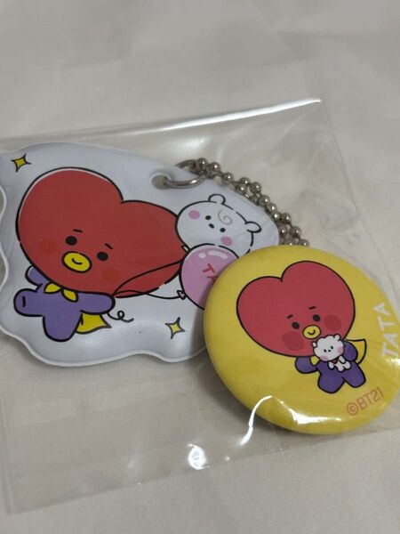 BT21 キーホルダー&缶バッチ(TATA)