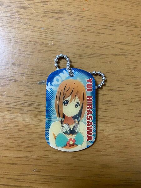 けいおん!! メタルタグ チャーム 缶バッジ 平沢唯