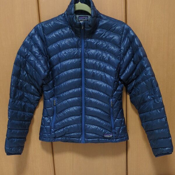 patagonia ダウンジャケット XS
