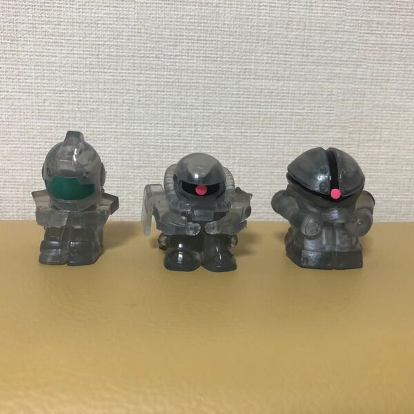 【セブン&アイ限定販売商品】:BANDAI まちぼうけ 機動戦士ガンダムの場合 ブラッククリアver. 3種類セット