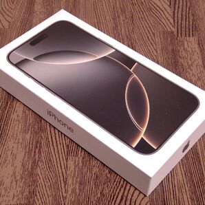 iPhone 16 Pro Max 512GB ナチュラルチタニウム SIMフリー版