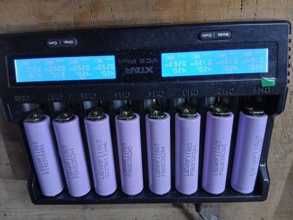 て 18650リチウムイオン電池