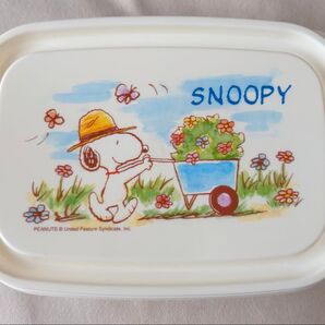 【未使用品】日本製品 スヌーピーSNOOPY 保存容器 お弁当箱