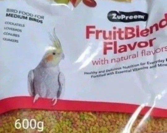 ズプリーム フルーツブレンド オカメインコ 600g