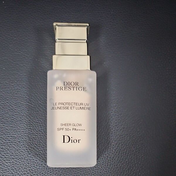 Dior プレステージ シアーグロー グロウ 化粧下地