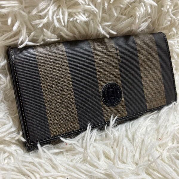 フェンディ FENDI ペカン PVC レザー 長財布 ユニセックス ペカン柄 小銭入れ