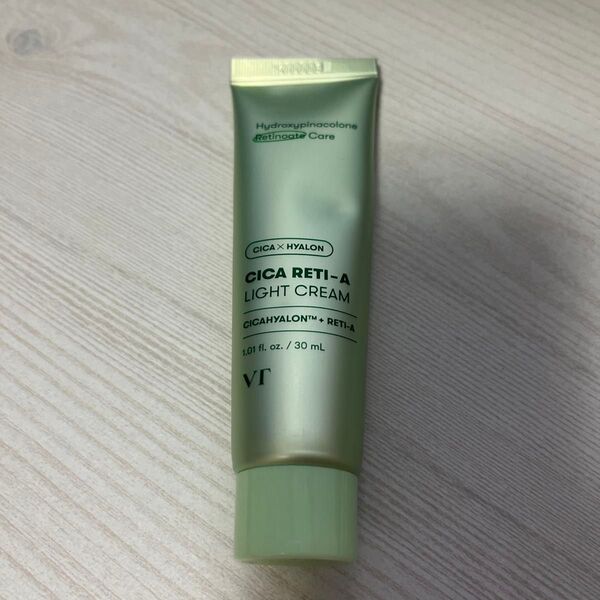 VT CICA RETI-A LIGHT CREAM 30ml新品未使用
