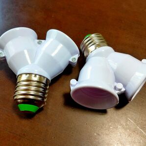 【新品】E26/E27 LED電球 二股ソケット 2個セット 点灯試験済