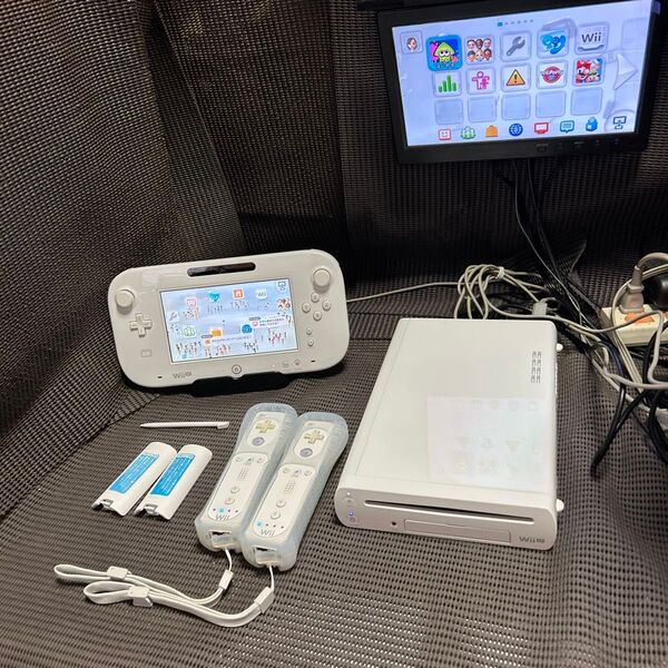 Wii U 本体32GB M840.M136 スーパーマリオブラザーズU・WiiパーティU内蔵