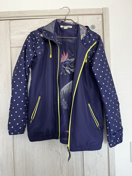 【美品】ROXY ウインドブレーカー パーカー ナイロンジャケット Mサイズ