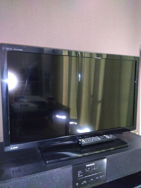 【中古品】三菱テレビREAL32型 リモコンあり 取説あり!! 送料無料 クーポンでお得に♪