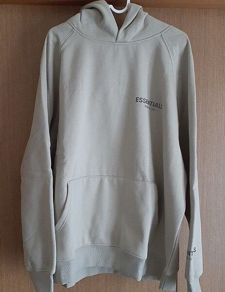 ESSENTIALS パーカー FEAR OF GOD ライトグリーン フーディ トレーナー 長袖 スウェットパーカー