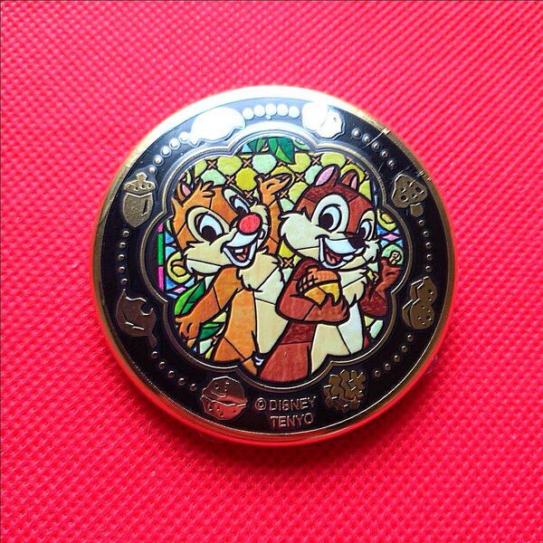ディズニー 24金 メッキ仕上げ 金バッジ 缶バッジ チップとデール DISNEY レア