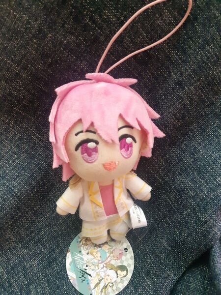 いれいす プライズ 新品タグ付初期ぬいぐるみマスコット ないこくん