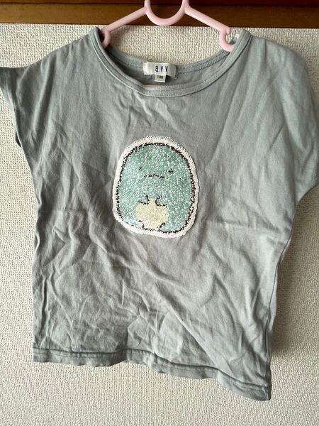 a.v.v 半袖Tシャツ 130㎝ すみっコぐらし とかげ ペンギン? Tシャツ トップス 半袖