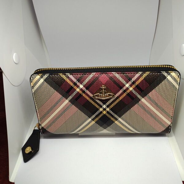 305EXIBTIONヴィヴィアンウエストウッド Vivienne Westwood 長財布 新品未使用アウトレット