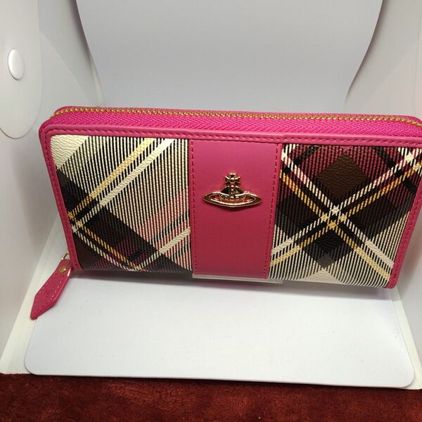356ピンクヴィヴィアンウエストウッド Vivienne Westwood 長財布 新品未使用アウトレット ラウンドファスナー