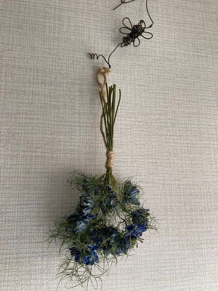 壁飾り(ドライフラワーとミツバチのset)ハンドメイド