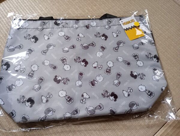 値下不可 タグ付 丸辰(Marutatsu) 保冷バッグ ビッグ Lトートバッグ 軽量 お買い物 エコバッグ スヌーピー