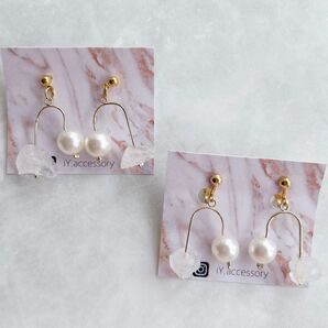 水晶 パール U字イヤリング ピアス 結婚式 前撮り お色直し お呼ばれ ハンドメイド プレゼントにも
