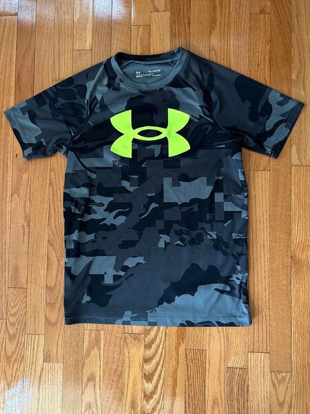 UNDER ARMOUR トレーニングウェア Tシャツ 迷彩 YXL