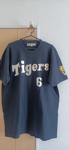 阪神タイガース ユニフォーム風Tシャツ 背番号6 ブラック