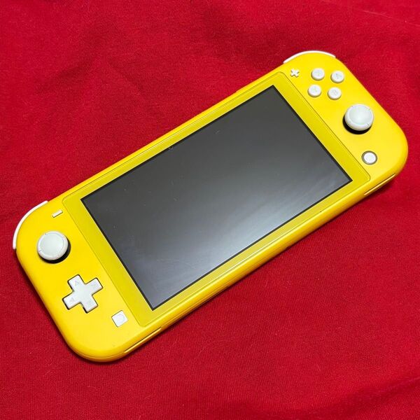 Nintendo Switch Lite イエロー