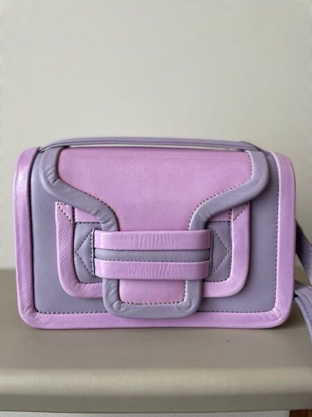 新品未使用<PIERRE HARDY> ALPHA BAG アルファバッグミニ ピエールアルディ リラ ショルダーバッグ レザー