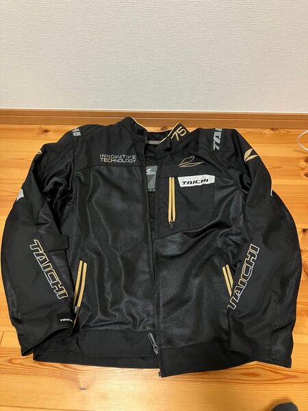 RSタイチ TAICHI レーサーメッシュジャケット Lサイズ