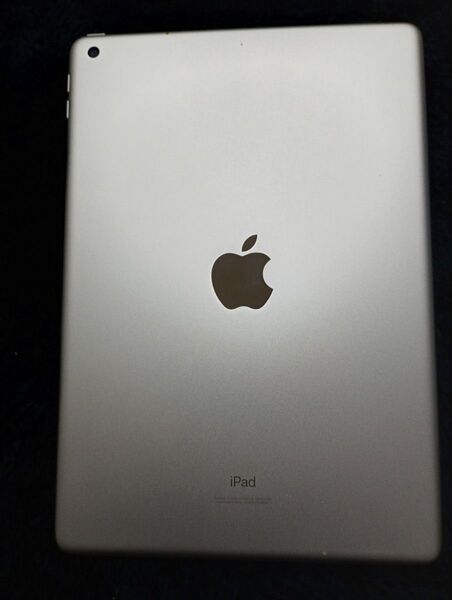 iPad (第9世代) Wi-Fiモデル 64GB 10.2インチ グレイ MK2N3J/A apple