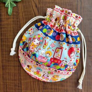 131 ハンドメイド まんまるポーチ(大きめ)