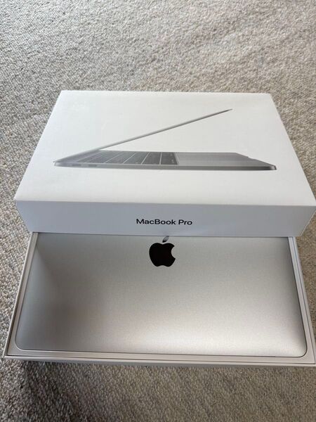 美品、最上位 MacBook Pro 13inch 2017年モデル core i7-2.5G 16G 512G SSD