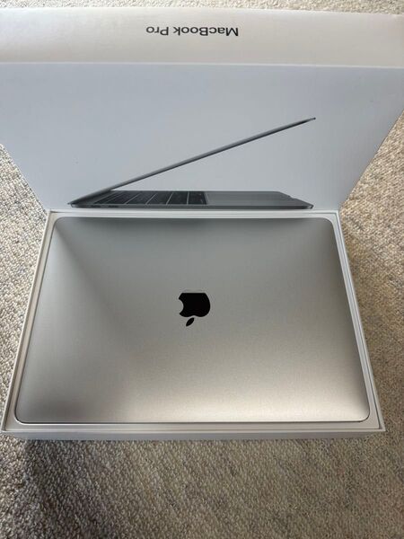 美品、新品BT MacBook pro13 2017モデル core-i5 2.3G 16GRAM 512G SSD USキー