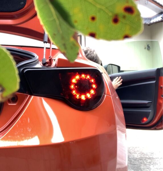86純正テールランプ加工