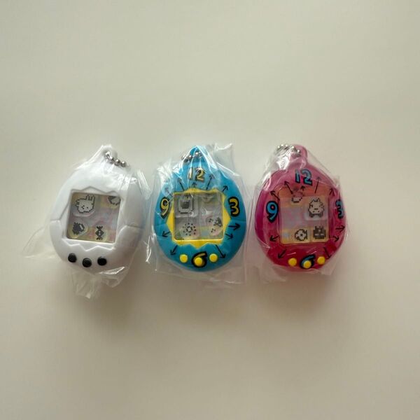 たまごっち BANDAI ガチャシャカシャカ