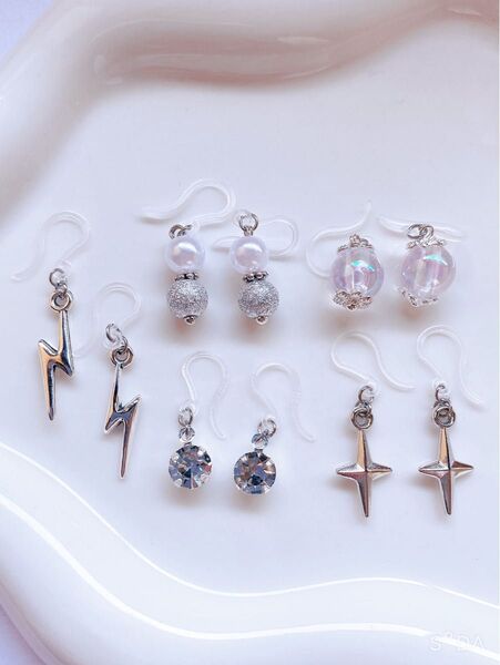 no.718 樹脂フックピアス 5点セット 5点で500円