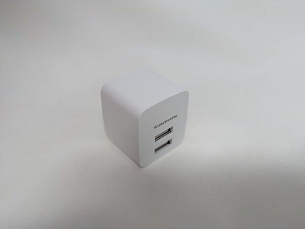 多摩電子 コンセントチャージャー USB A 2ポート ( 充電器 ACアダプタ )