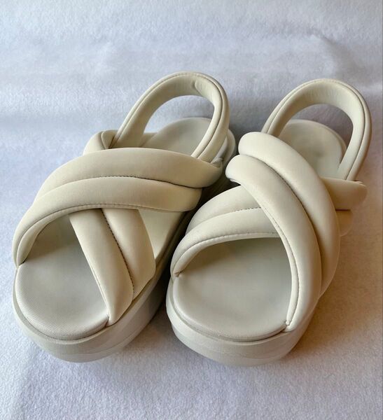 ナイキ エア マックス アイラ ウィメンズサンダル Nike Air Max Isla Women’s Sandals 24cm