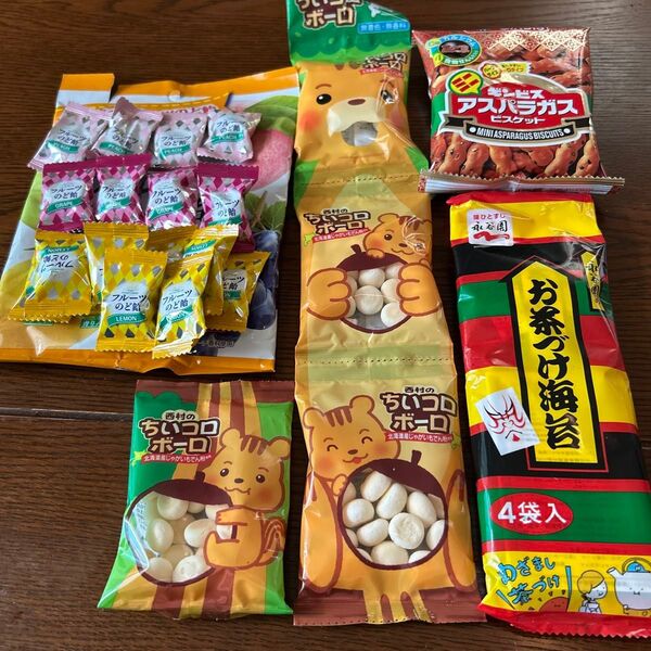 お菓子詰め合わせ