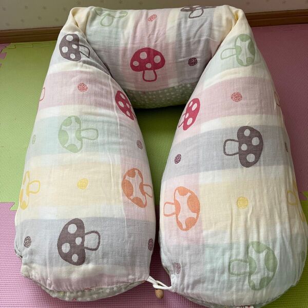 Hoppetta ホッペッタ きのこ柄 ママ&ベビー授乳クッション ロング 抱き枕