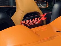 ValkyRie Style フェアレディＺ Ｚ33/　ロードスター　HZ33 専用　ウィンドディフレクター FAIRLADY Z ROADSTER文字　リモコン付きLED赤_画像3