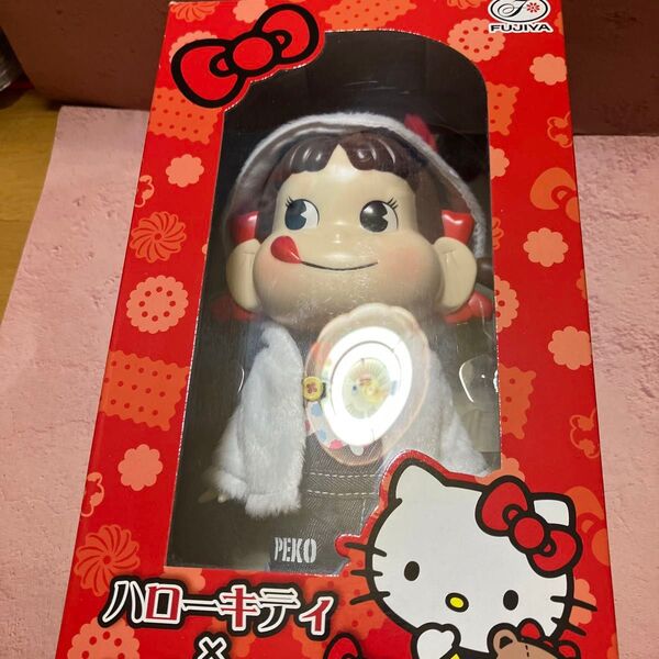 【新品】不二家 ペコちゃん×ハローキティ コラボドール 40thアニバーサリー