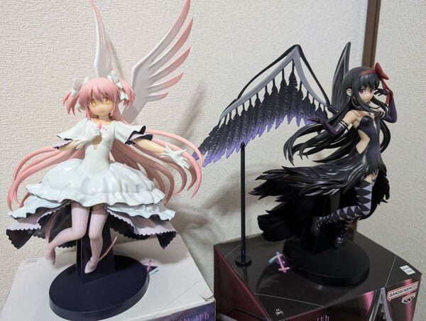 魔法少女まどか☆マギカ フィギュア 2体セット