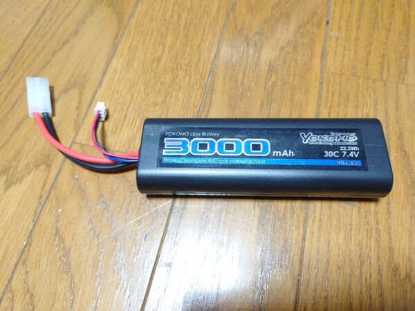 ヨコモ Lipoバッテリー 3000mAh 1個
