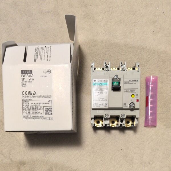 富士電機 漏電遮断器 EW32AAG 3P 20A 30mA 新品