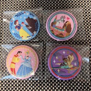 ディズニー 刺繍缶バッジ 4個セット