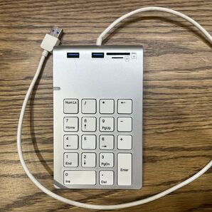 テンキー USB 3.0 ハブ SD/TFカードリーダー 搭載