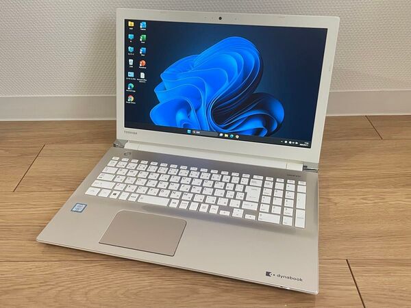 TOSHIBA Dynabook FHD液晶 Core i7-6500U 16GB SSD 256GB Webカメラ Office