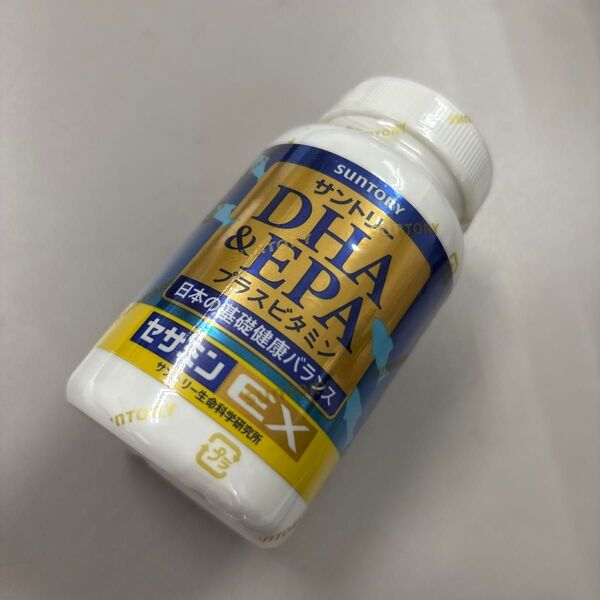 サントリー セサミンEX DHA EPA 240粒 プラスビタミン 未開封 消費期限2026年8月